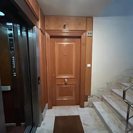 Urban Retreat Plaza *